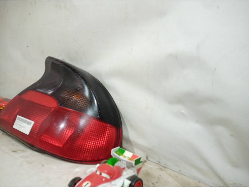 Recambio de piloto trasero derecho para opel tigra referencia OEM IAM   