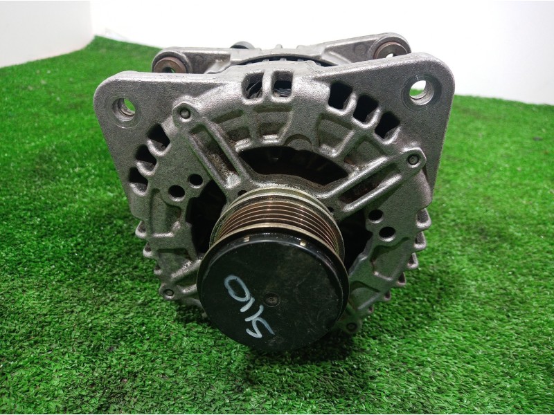 Recambio de alternador para dodge journey sxt referencia OEM IAM 04801715AA 04801715AA 04801715AA