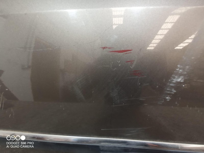 Recambio de puerta trasera derecha para peugeot 407 referencia OEM IAM   