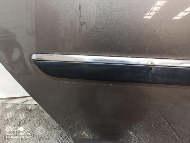 Recambio de puerta trasera derecha para peugeot 407 referencia OEM IAM   