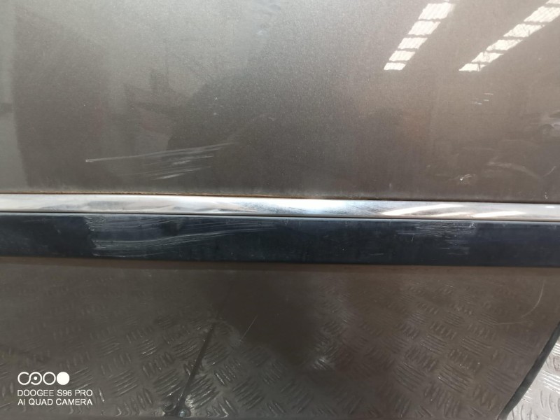 Recambio de puerta trasera derecha para peugeot 407 referencia OEM IAM   