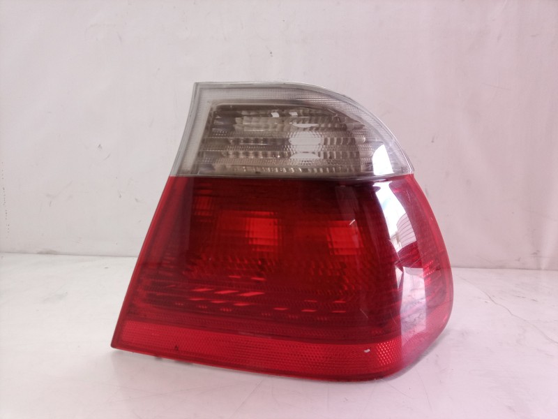 Recambio de piloto trasero derecho para bmw serie 3 berlina (e46) 320d referencia OEM IAM 8383822 8383822 8383822