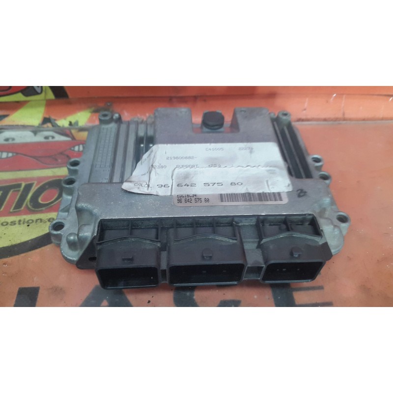 Recambio de centralita motor uce para citroën c4 berlina cool referencia OEM IAM 9664257580  