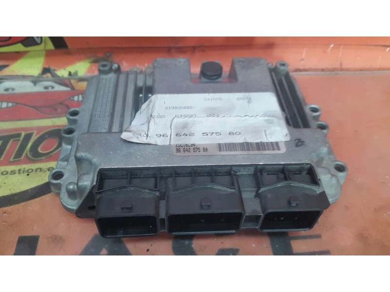 Recambio de centralita motor uce para citroën c4 berlina cool referencia OEM IAM 9664257580  