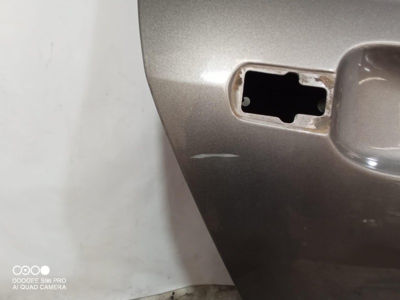 Recambio de puerta trasera derecha para peugeot 407 referencia OEM IAM   
