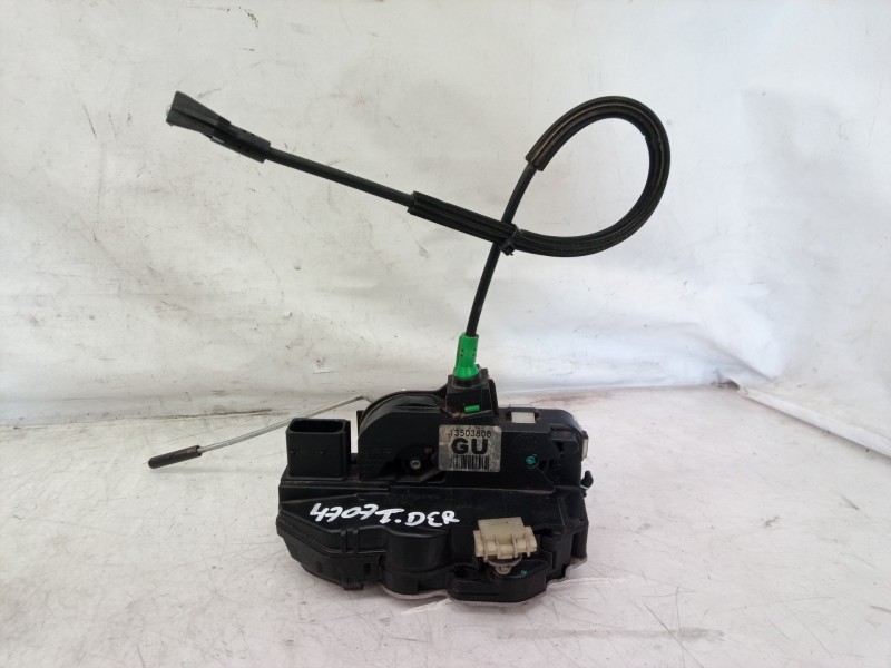 Recambio de cerradura puerta trasera derecha para opel insignia sports tourer cosmo referencia OEM IAM 13503808 13503808 1350380