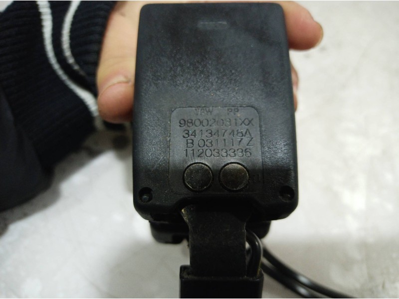 Recambio de cinturon seguridad trasero para peugeot 308 sw allure referencia OEM IAM 98002031 98002031 98002031