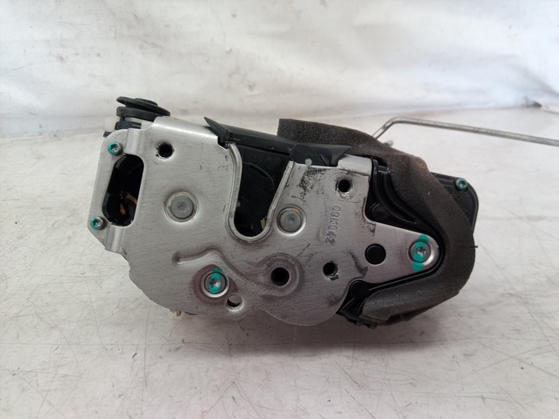 Recambio de cerradura puerta trasera derecha para opel insignia sports tourer cosmo referencia OEM IAM 13503808 13503808 1350380