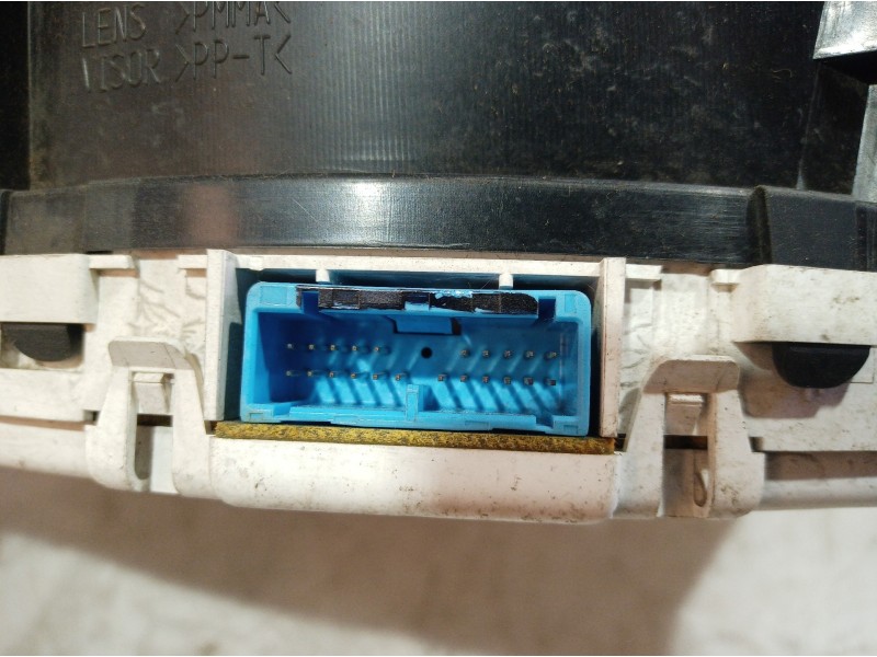 Recambio de cuadro instrumentos para honda cr-v (rd8) es referencia OEM IAM HR0299030 HR0299030 HR0299030