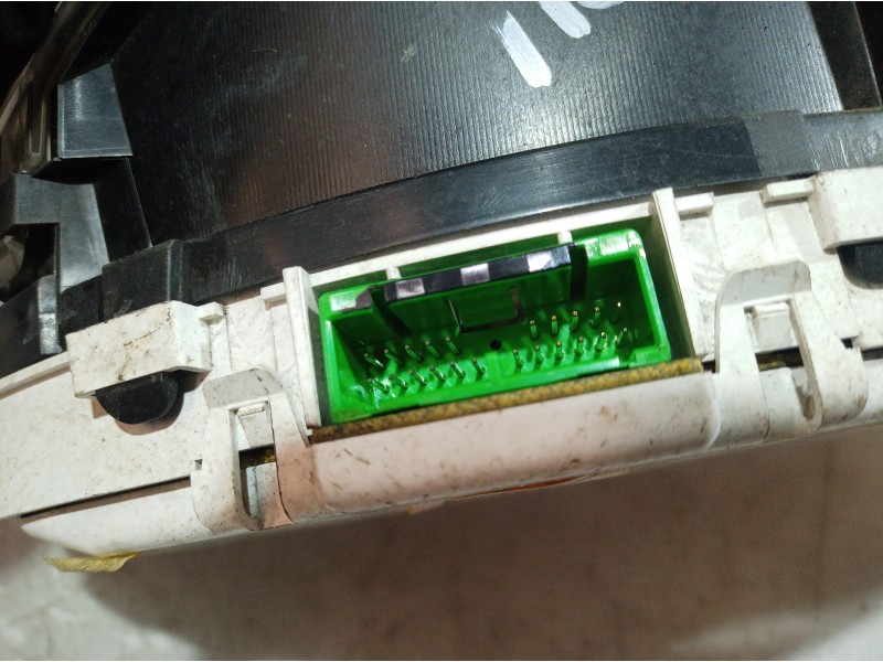 Recambio de cuadro instrumentos para honda cr-v (rd8) es referencia OEM IAM HR0299030 HR0299030 HR0299030