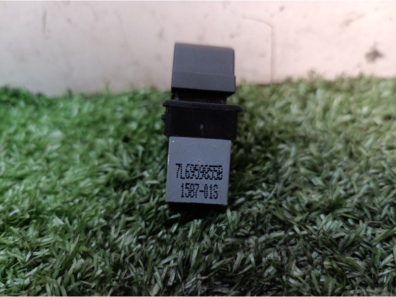 Recambio de mando elevalunas trasero derecho para volkswagen passat berlina (3c2) advance referencia OEM IAM 7L6959855B 7L695985