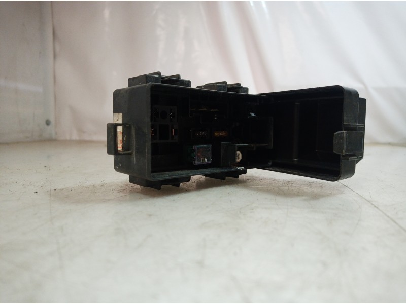 Recambio de caja reles / fusibles para honda cr-v (rd1/3) básico (rd1) referencia OEM IAM   
