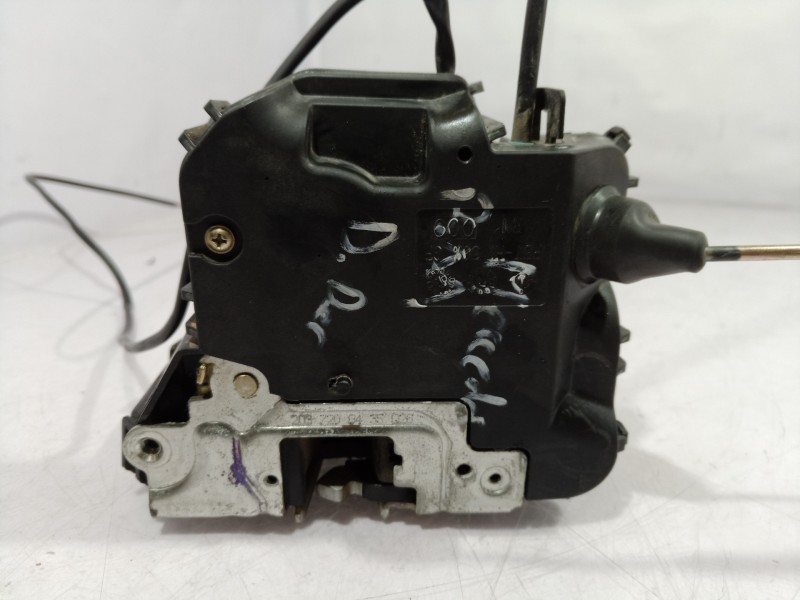 Recambio de cerradura puerta delantera derecha para mercedes-benz clase e (w211) berlina referencia OEM IAM 004138112633 0041381