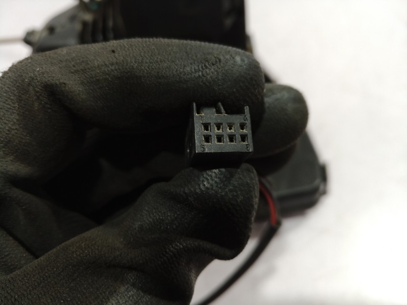 Recambio de cerradura puerta delantera derecha para mercedes-benz clase e (w211) berlina referencia OEM IAM 004138112633 0041381