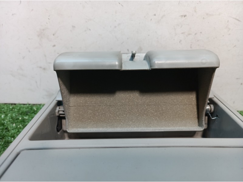 Recambio de luz interior para mahindra xuv 500 xuv 500 fwd w6 referencia OEM IAM 0105CW0100N 0105CW0100N 0105CW0100