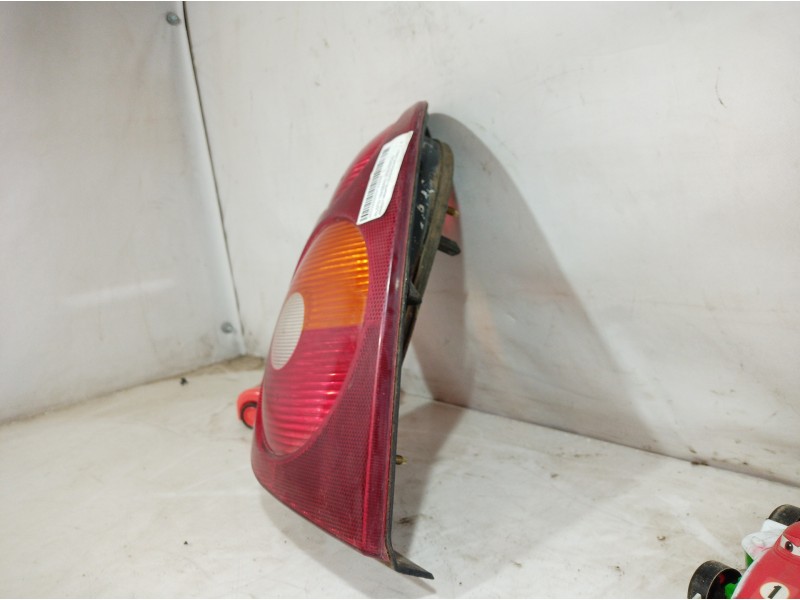 Recambio de piloto trasero izquierdo para renault megane i coach/coupe (da0) referencia OEM IAM 7700428057 7700428057 7700428057