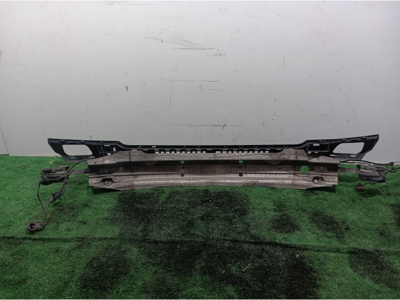 Recambio de refuerzo paragolpes delantero para audi a4 berlina (8e) 1.9 tdi (96kw) referencia OEM IAM   