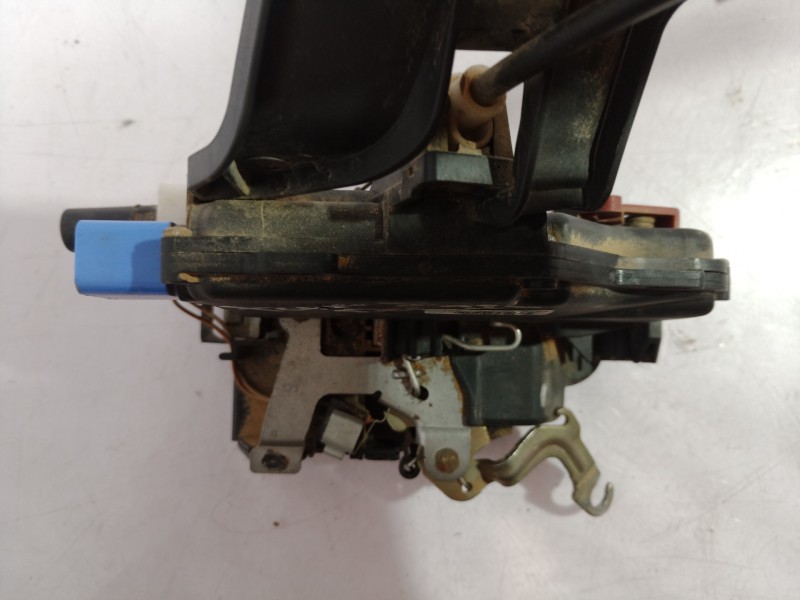 Recambio de cerradura puerta delantera izquierda para volkswagen touran (1t1) referencia OEM IAM 3D1837015 3D1837015A 3D1837015A