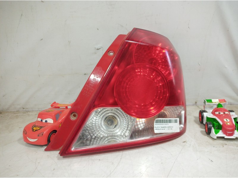 Recambio de piloto trasero derecho para chevrolet kalos referencia OEM IAM 300267R 300267R 300267