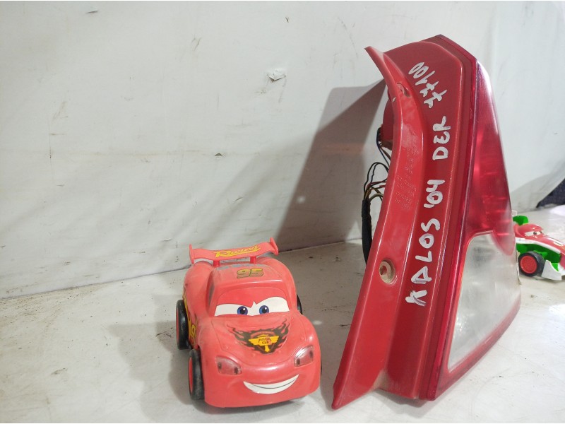 Recambio de piloto trasero derecho para chevrolet kalos referencia OEM IAM 300267R 300267R 300267