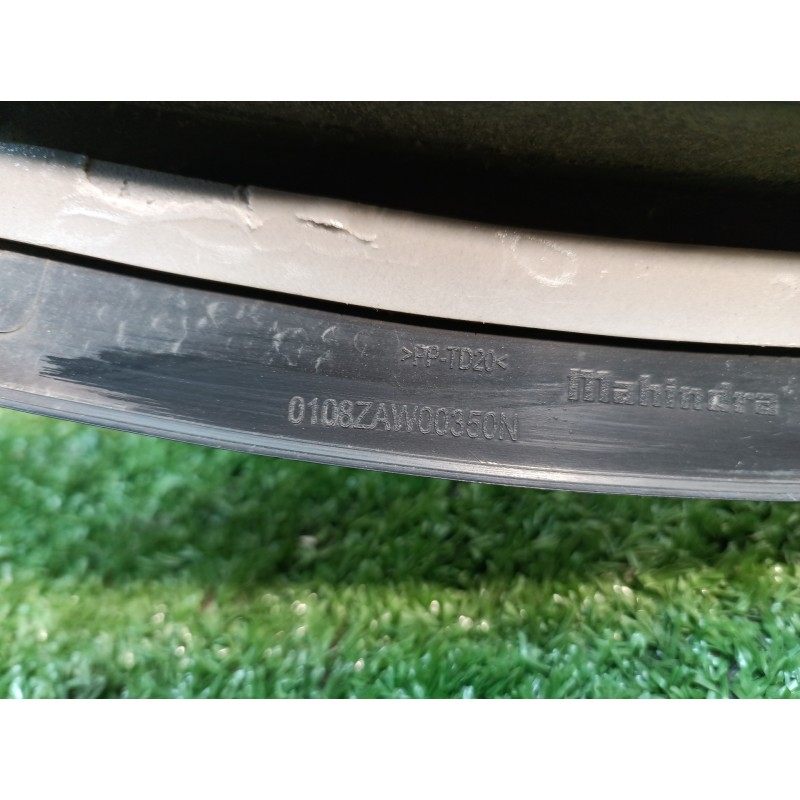 Recambio de aletin trasero derecho para mahindra xuv 500 xuv 500 fwd w6 referencia OEM IAM 0108ZAW00350N 0108ZAW00350N 0108ZAW00