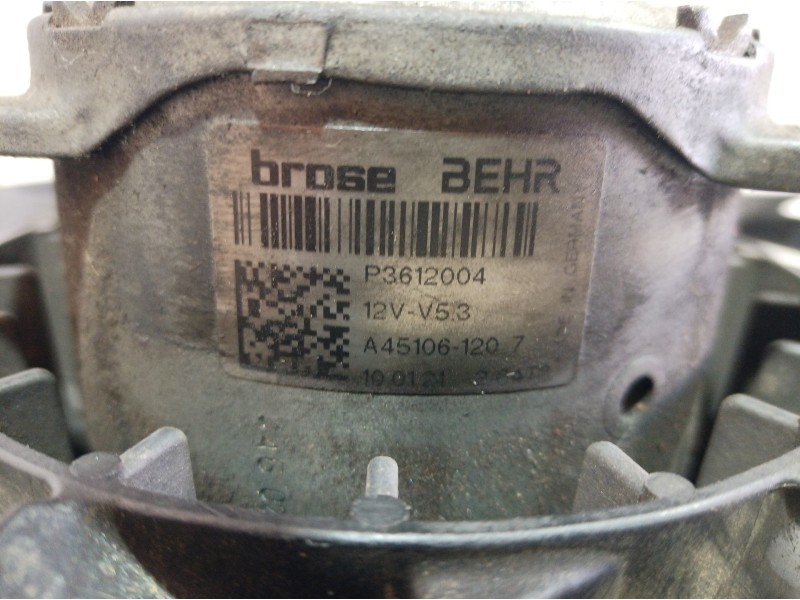 Recambio de electroventilador para opel insignia sports tourer cosmo referencia OEM IAM P3612004 P3612004 P3612004
