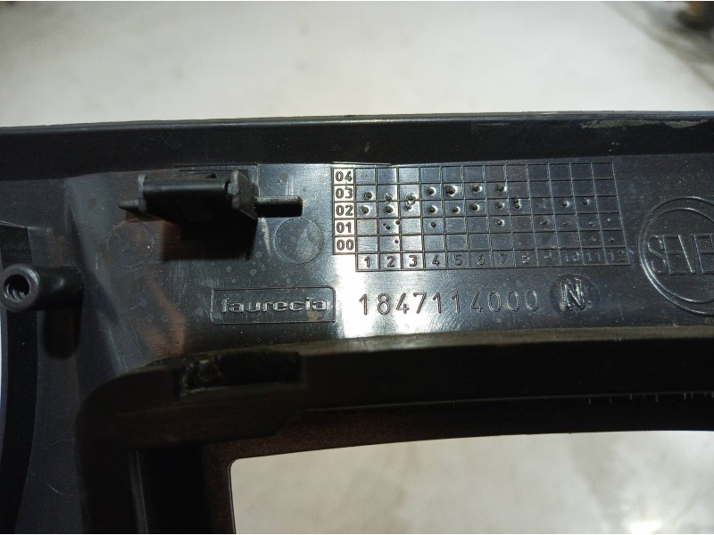 Recambio de varios para citroën c8 referencia OEM IAM 1847114000 1847114000 1847114000