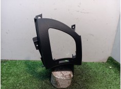 Recambio de moldura para mahindra xuv 500 xuv 500 fwd w6 referencia OEM IAM 0112AAW023703 0112AAW023703 L0206878AA