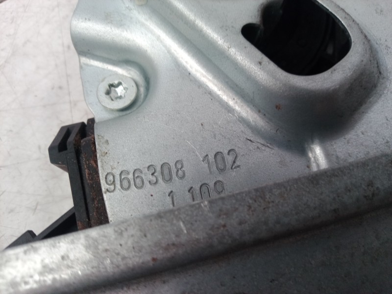 Recambio de elevalunas trasero izquierdo para opel insignia sports tourer cosmo referencia OEM IAM 966308102 966308102 966308102