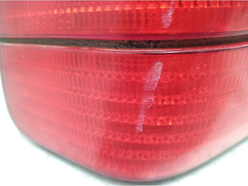 Recambio de piloto trasero izquierdo para bmw serie 3 berlina (e36) referencia OEM IAM 1387045 1387045 1387045