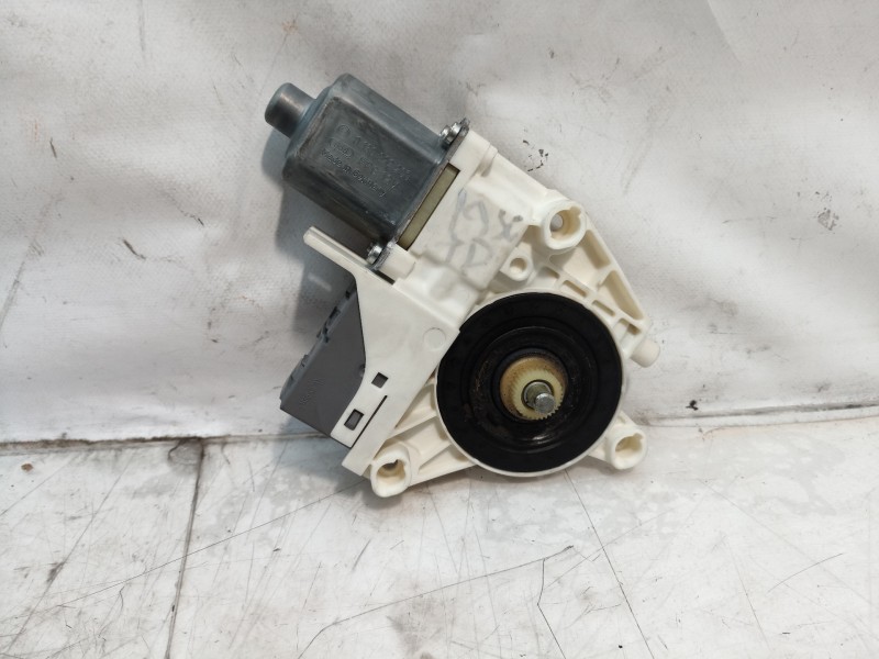 Recambio de motor elevalunas trasero derecho para peugeot 407 referencia OEM IAM 994650101 994650101 994650101