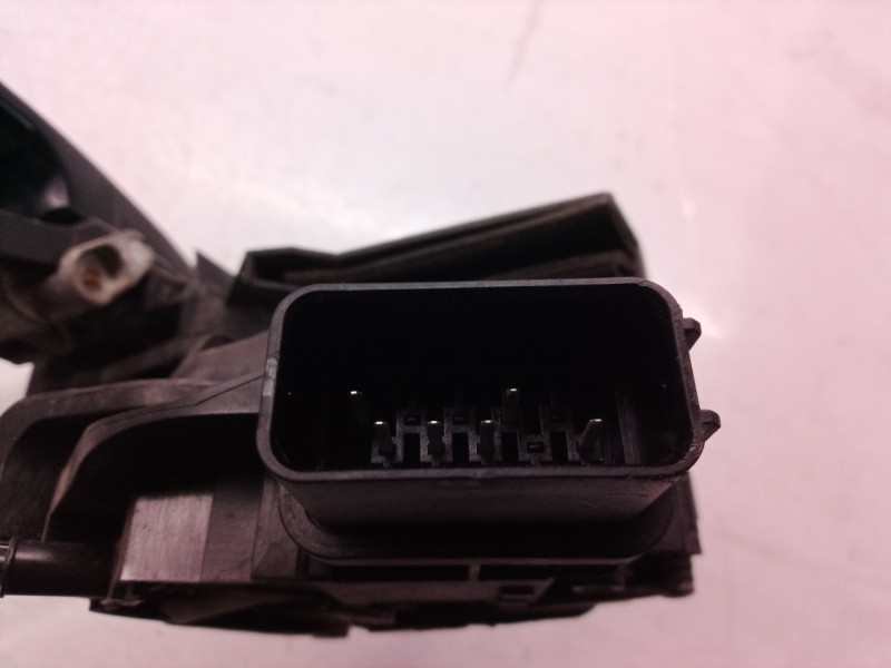 Recambio de cerradura puerta trasera izquierda para ford galaxy (ca1) ghia referencia OEM IAM   