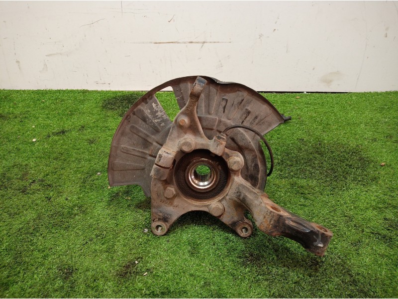 Recambio de mangueta delantera izquierda para mahindra xuv 500 xuv 500 fwd w6 referencia OEM IAM   