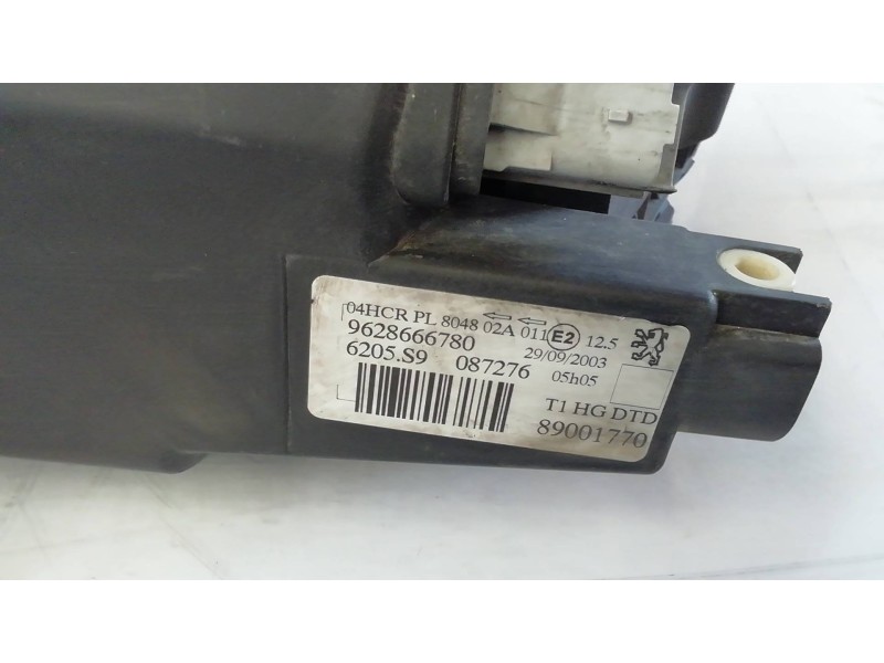 Recambio de faro derecho para peugeot 206 berlina xs referencia OEM IAM   