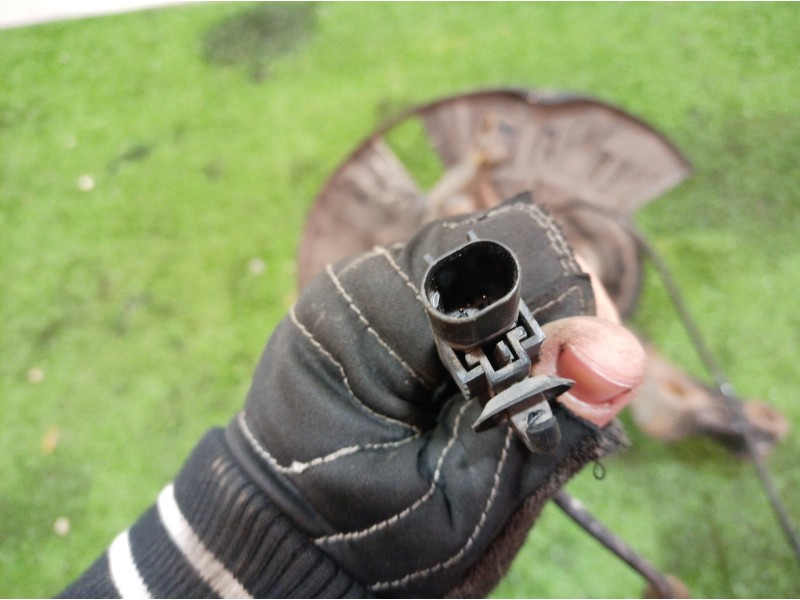 Recambio de mangueta delantera izquierda para mahindra xuv 500 xuv 500 fwd w6 referencia OEM IAM   