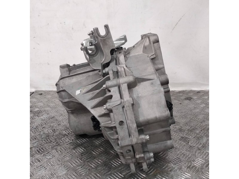 Recambio de caja cambios para opel insignia berlina cosmo referencia OEM IAM 55561698 55561698 55561698