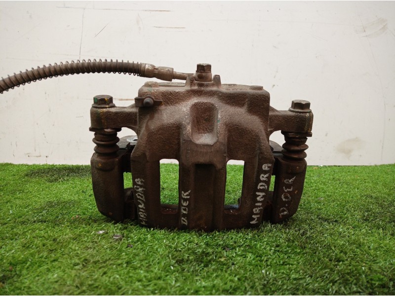 Recambio de pinza freno delantera derecha para mahindra xuv 500 xuv 500 fwd w6 referencia OEM IAM   