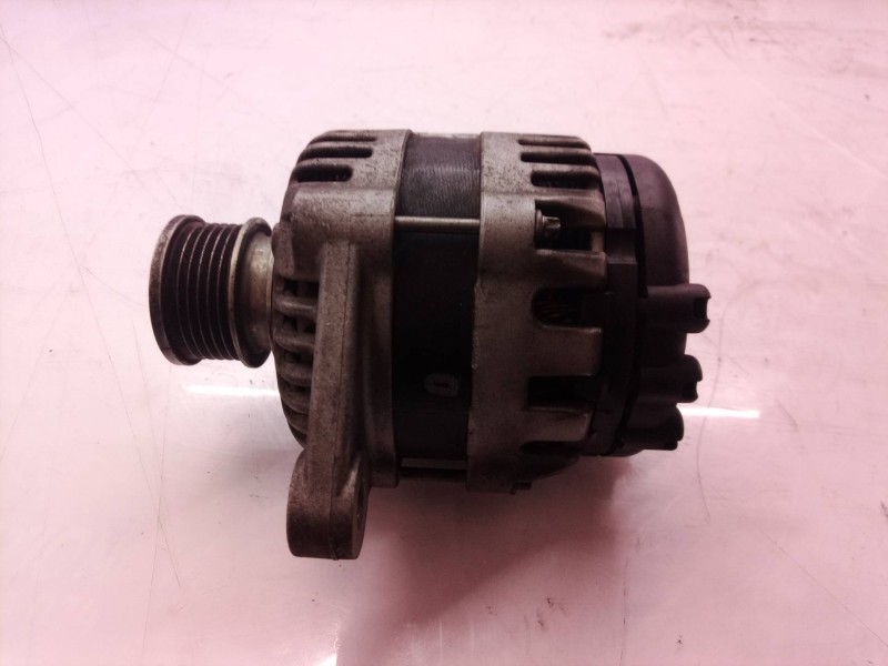 Recambio de alternador para opel insignia berlina cosmo referencia OEM IAM 13502583 13502583 13502583