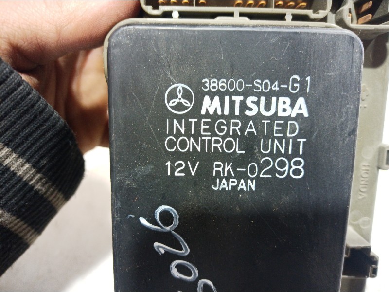 Recambio de caja reles / fusibles para honda cr-v (rd1/3) básico (rd1) referencia OEM IAM 38600S04 38600S04 38600S04