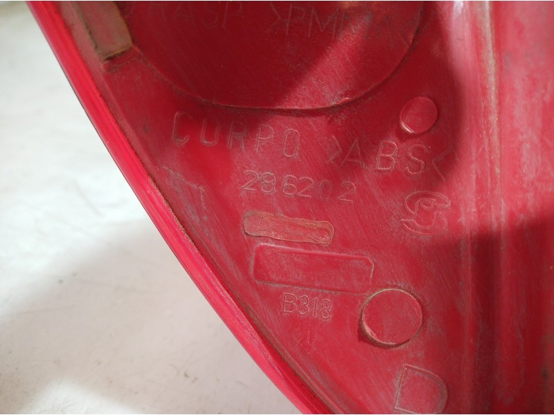 Recambio de piloto trasero derecho para fiat punto berlina (188) referencia OEM IAM 286202 286202 286202