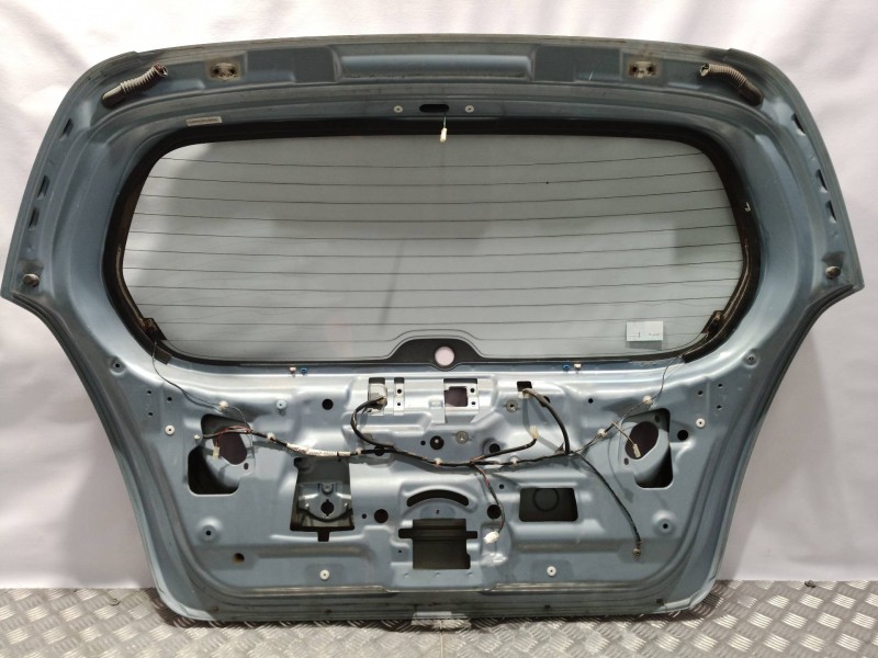 Recambio de porton trasero para suzuki liana rh (er) referencia OEM IAM   