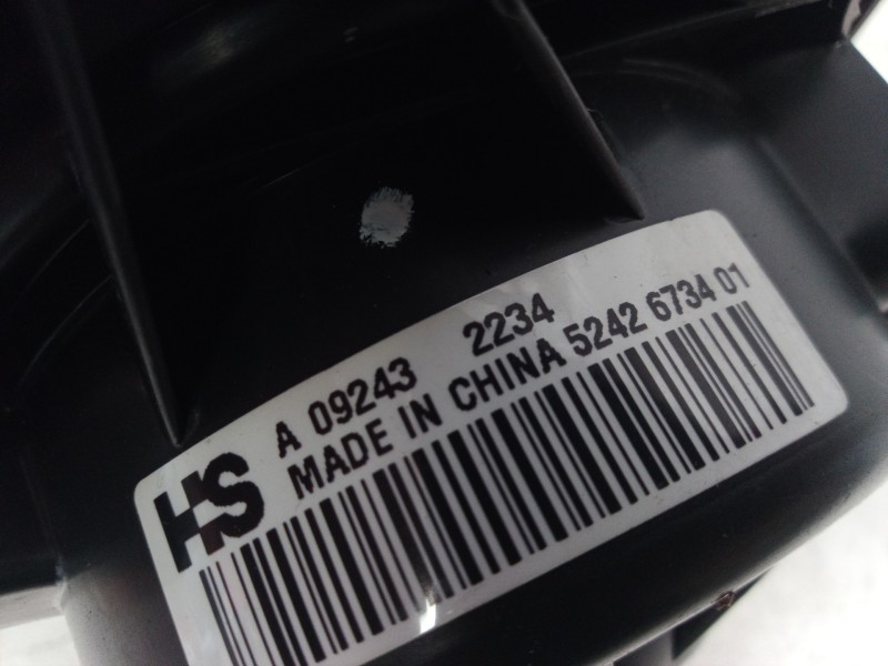 Recambio de motor calefaccion para opel insignia sports tourer cosmo referencia OEM IAM 5242673401 5242673401 5242673401