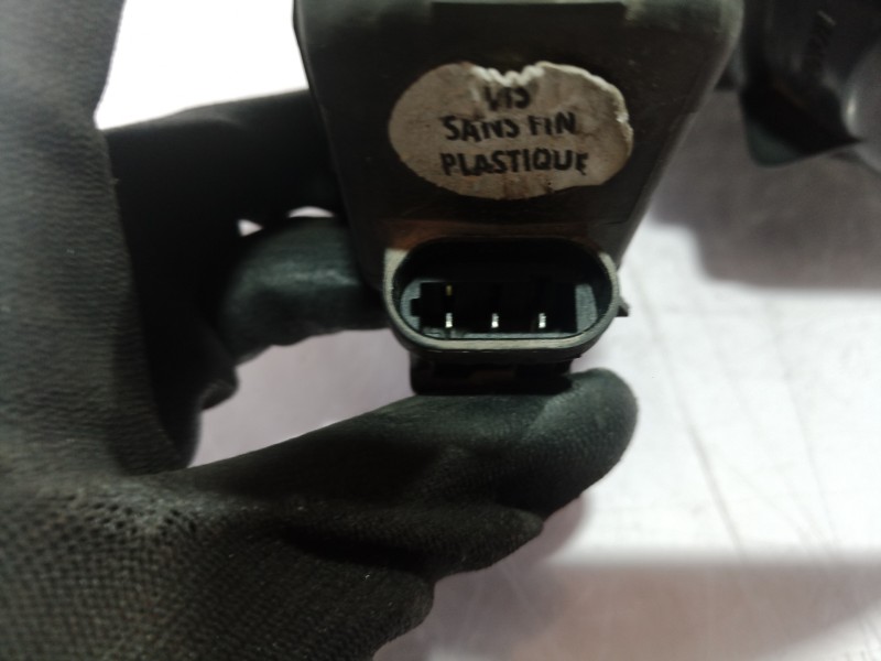 Recambio de faro izquierdo para renault megane i classic (la0) referencia OEM IAM 7700831462 7700831462M 7700831462M