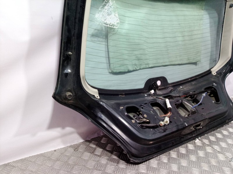 Recambio de porton trasero para mg streetwise referencia OEM IAM   