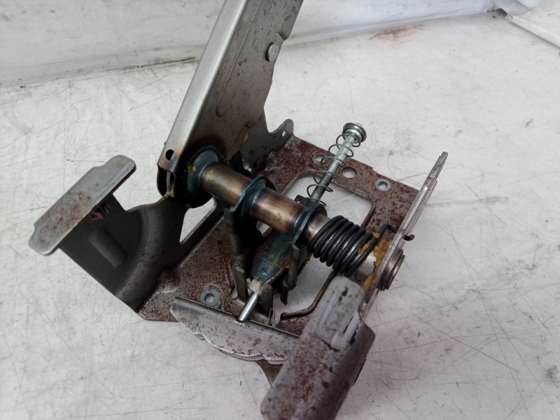 Recambio de palanca freno de mano para opel insignia sports tourer cosmo referencia OEM IAM 13268794 13268794 13268794