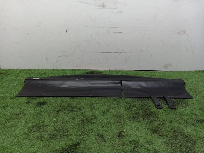 Recambio de bandeja trasera para mahindra xuv 500 xuv 500 fwd w6 referencia OEM IAM 1034837 1034837 AW10047