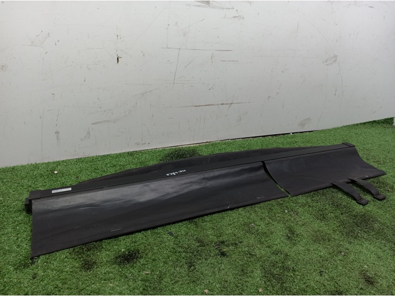 Recambio de bandeja trasera para mahindra xuv 500 xuv 500 fwd w6 referencia OEM IAM 1034837 1034837 AW10047