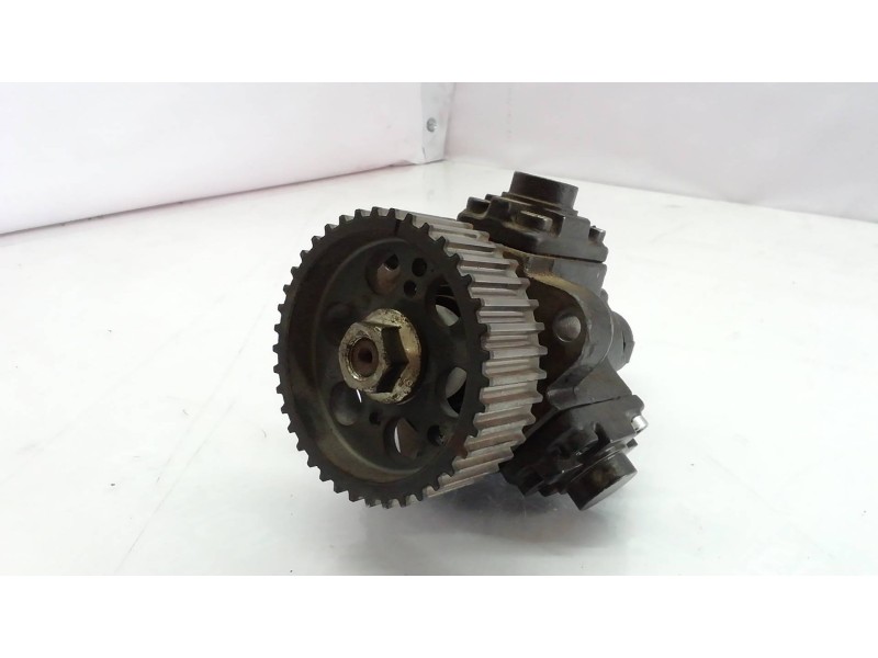 Recambio de bomba inyeccion para opel insignia berlina cosmo referencia OEM IAM 0445010193 0445010193 55571005