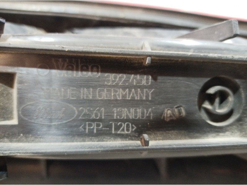 Recambio de piloto trasero derecho para ford fiesta (cbk) referencia OEM IAM 392450 392450 392450