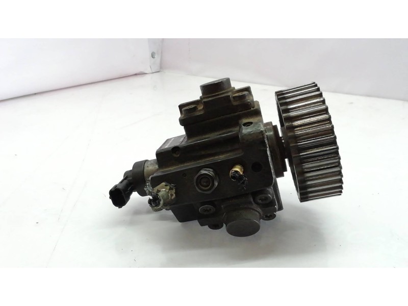 Recambio de bomba inyeccion para opel insignia berlina cosmo referencia OEM IAM 0445010193 0445010193 55571005
